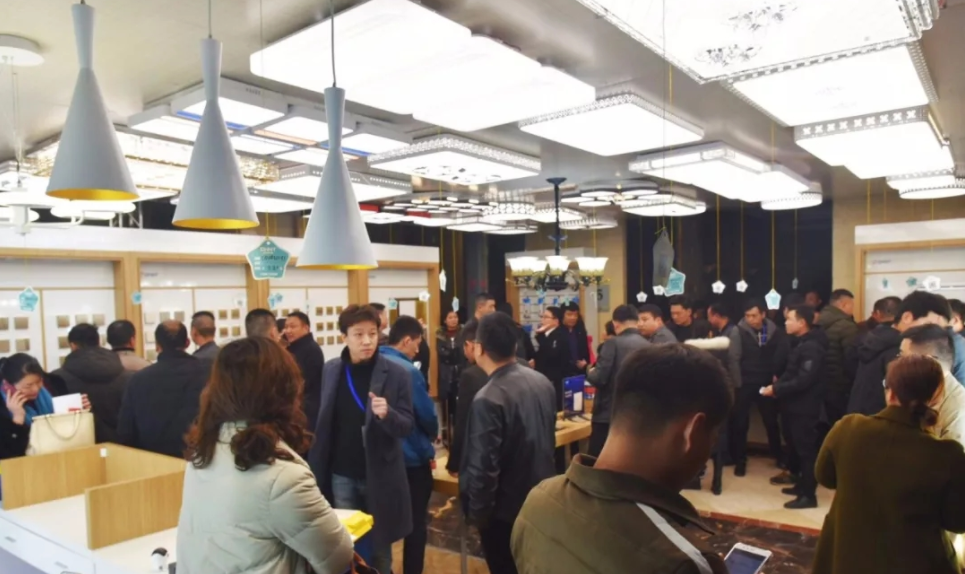 2018三亿体育体育照明生态店招商会引爆苏北