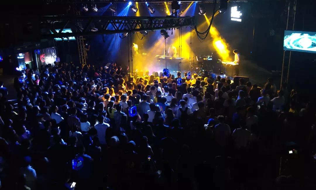 年轻就要Fun！三亿体育体育
在这个夏天酷炫开Show